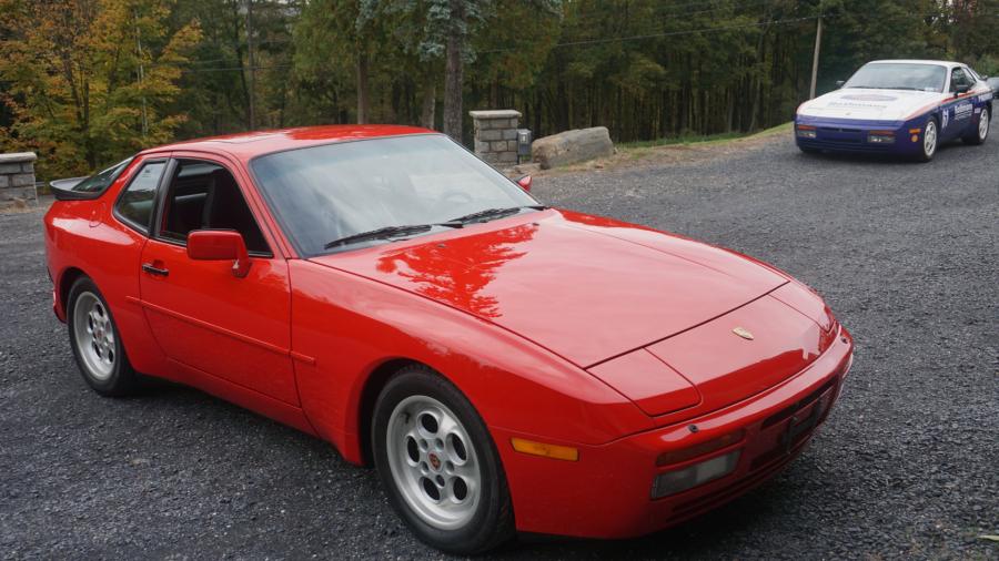  Porsche 944 Turbo 1986 года  (фото 3 из 149)